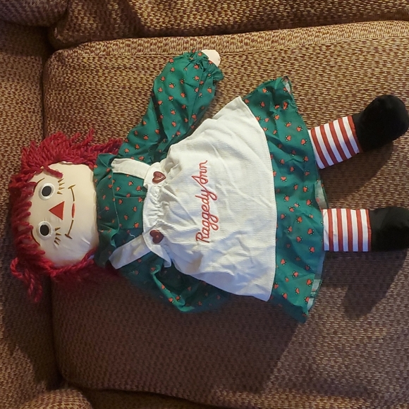 Raggedy Ann & Andy in Christmas Outfit - Picture 3 of 5